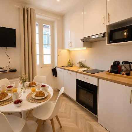 Ecrin Prestige, T2, 4p, Ac, Coeur Du Vieil Апартаменти Антіб