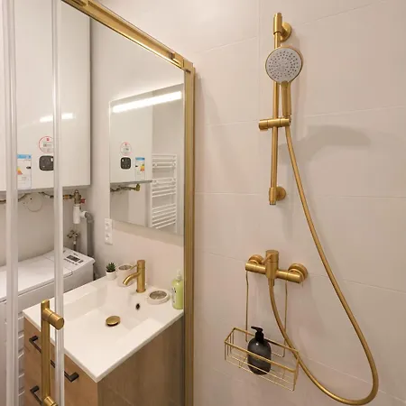 Апартаменти Ecrin Prestige, T2, 4p, Ac, Coeur Du Vieil